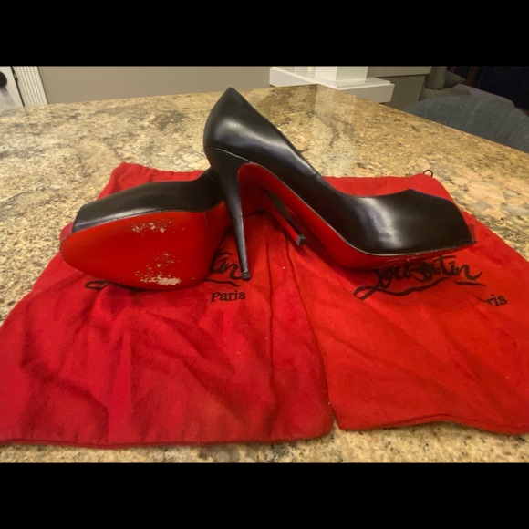 Christian Louboutin Peep-toe pumps EU40 - Picture 3 of 8